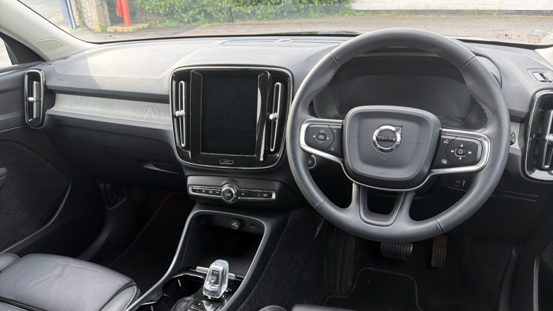 Volvo Xc40 1.5 T5 Recharge PHEV Inscription Pro 5dr Auto Estate